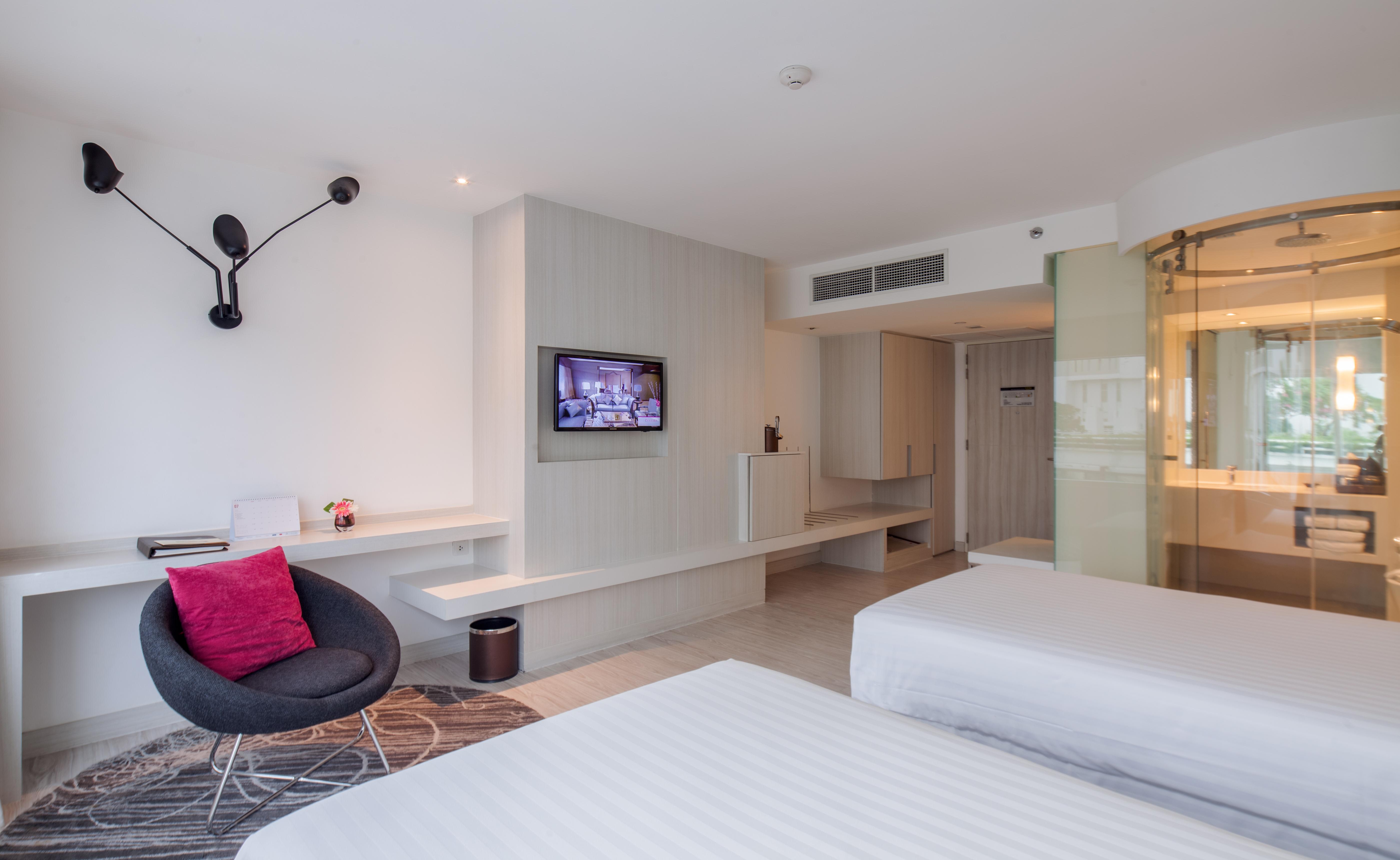 Centara Watergate Pavilion Hotel Банкок Екстериор снимка