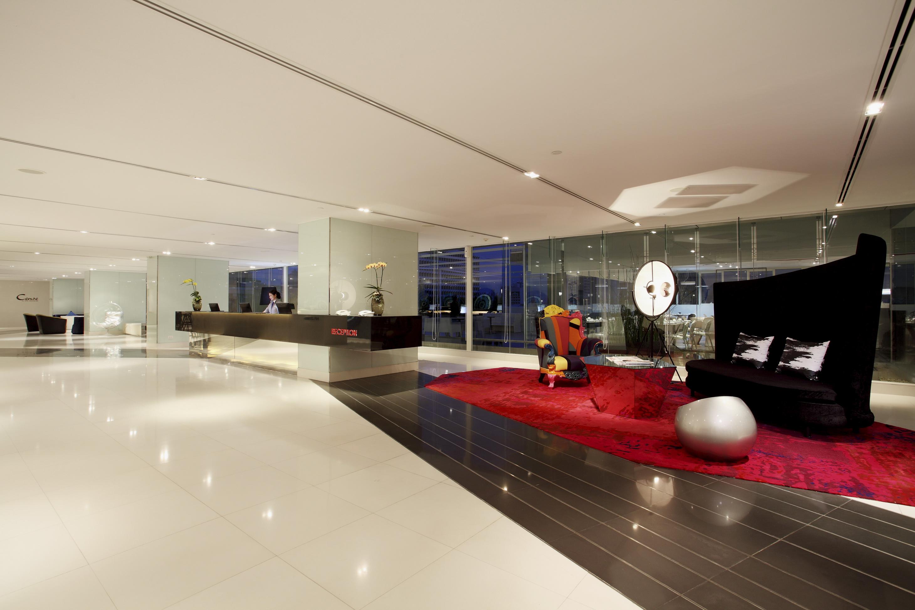 Centara Watergate Pavilion Hotel Банкок Екстериор снимка
