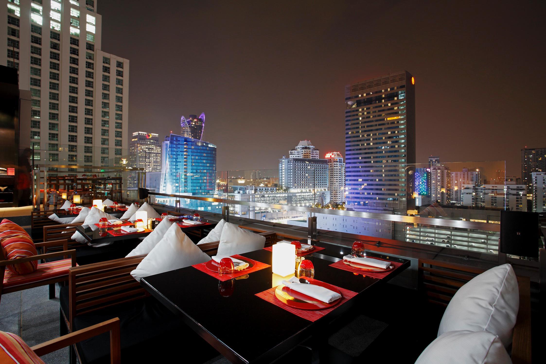 Centara Watergate Pavilion Hotel Банкок Екстериор снимка