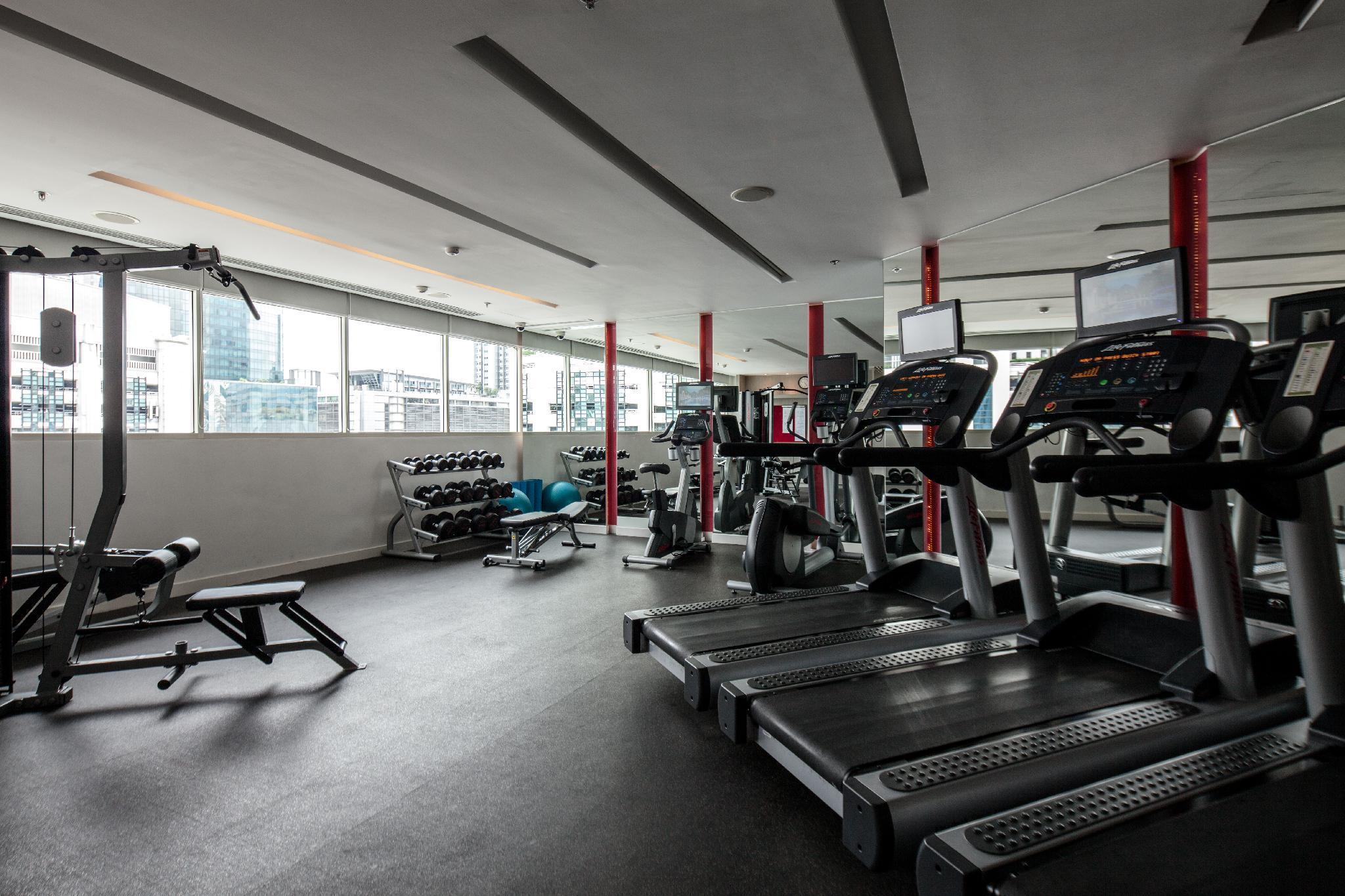 Centara Watergate Pavilion Hotel Банкок Екстериор снимка