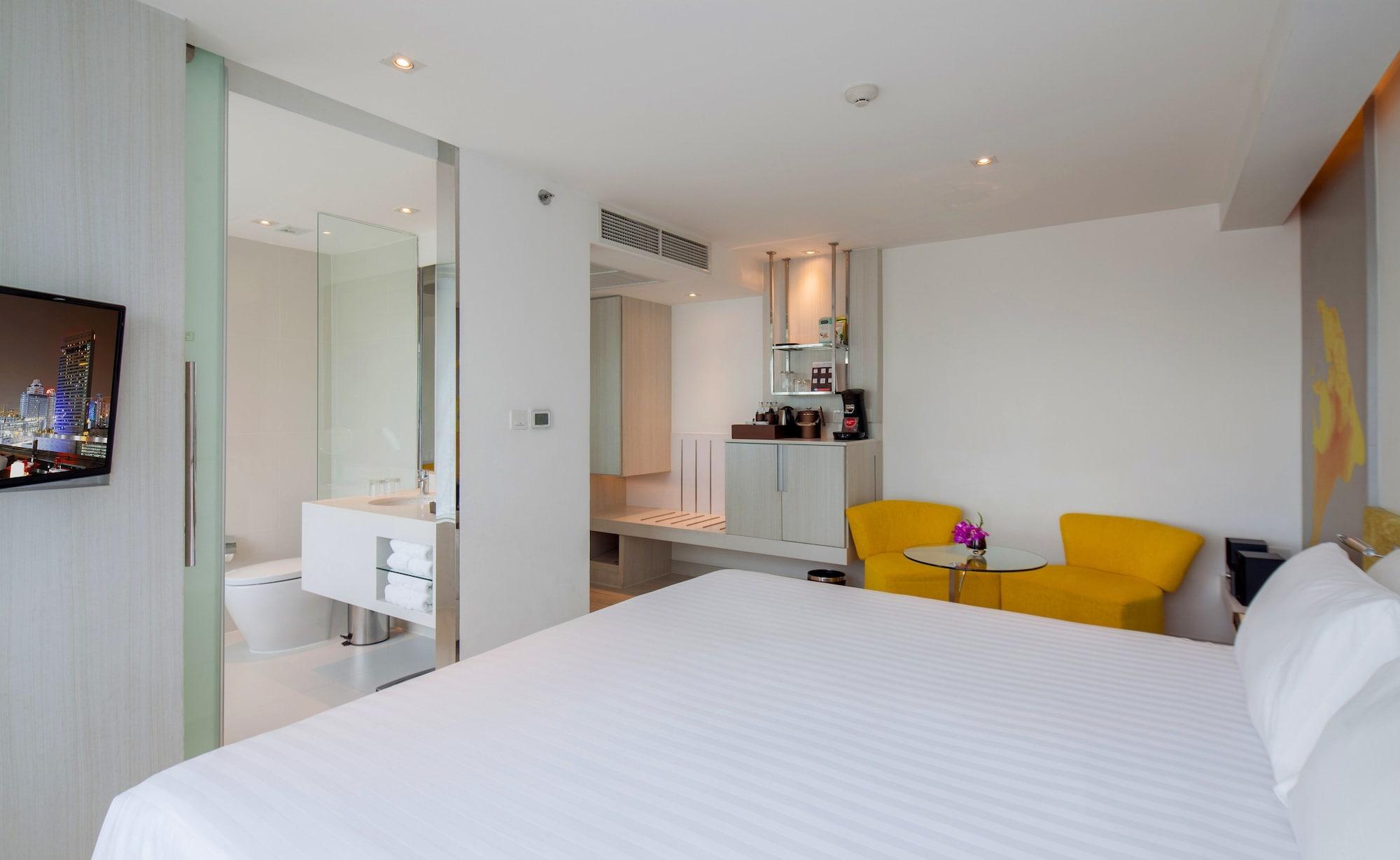 Centara Watergate Pavilion Hotel Банкок Екстериор снимка
